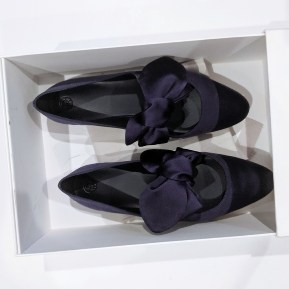 Reserved🎈The Row Elodie Satin Knot Ballet Flats - Picture 4 of 8